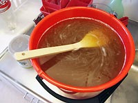 10 liters base material